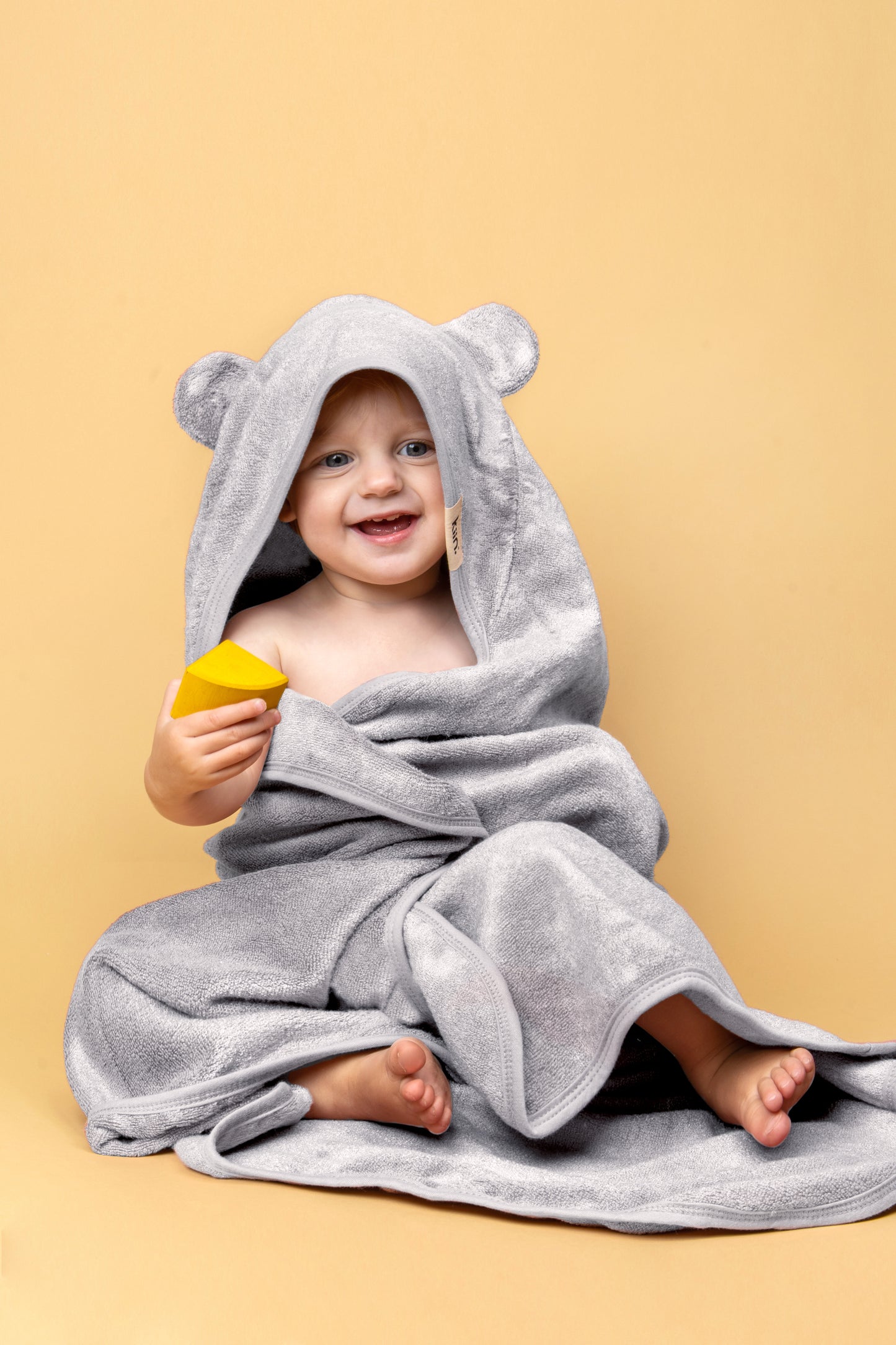 KIIN Hooded Towel